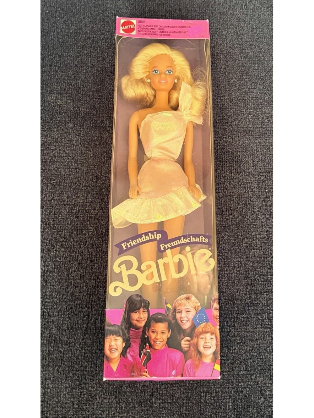 1990 Mattel Friendship Barbie  Foreign Freundschafts Barbie #5506  Germany